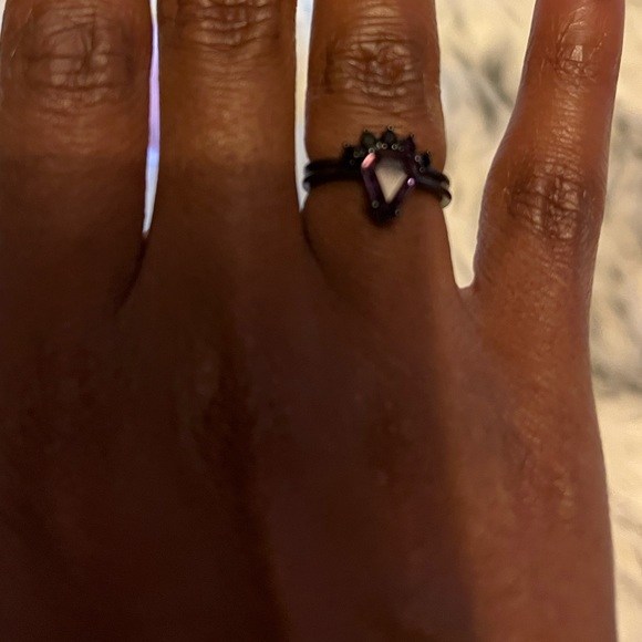 Oomiay Black and Purple Ring Set - Picture 6 of 9